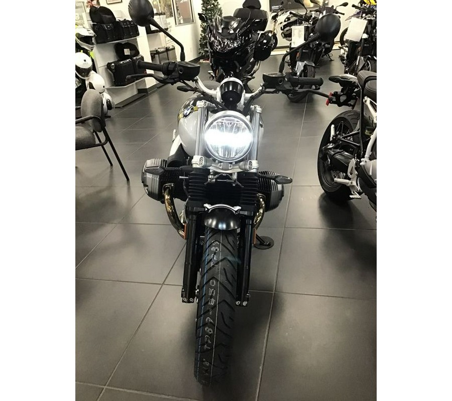 2023 BMW R nineT Scrambler 719 Pollux Metallic / Light White