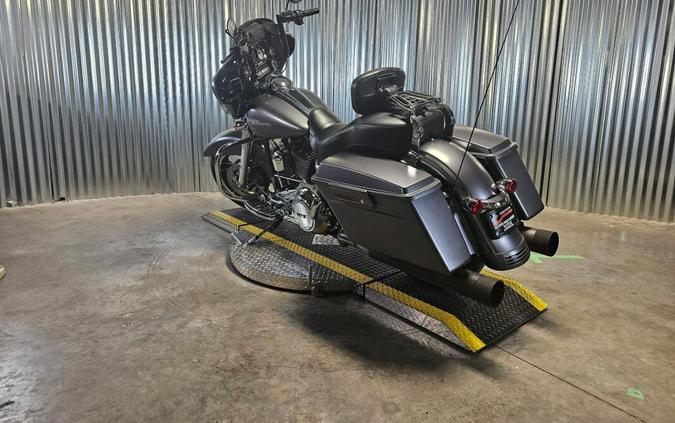 2012 Harley-Davidson Street Glide CHARCOAL GRAY