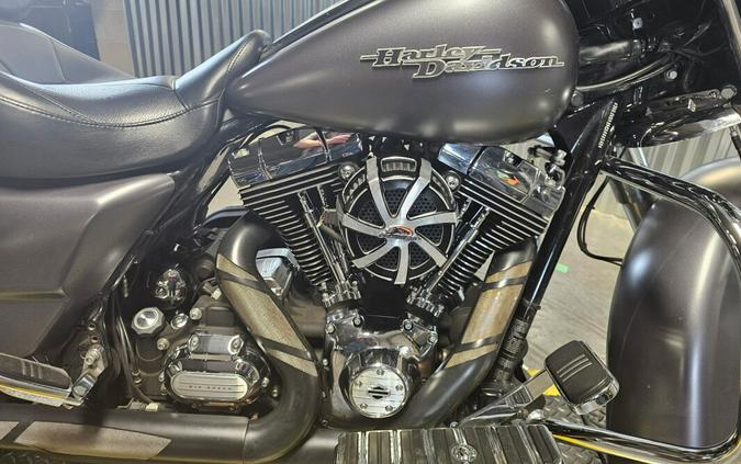 2012 Harley-Davidson Street Glide CHARCOAL GRAY