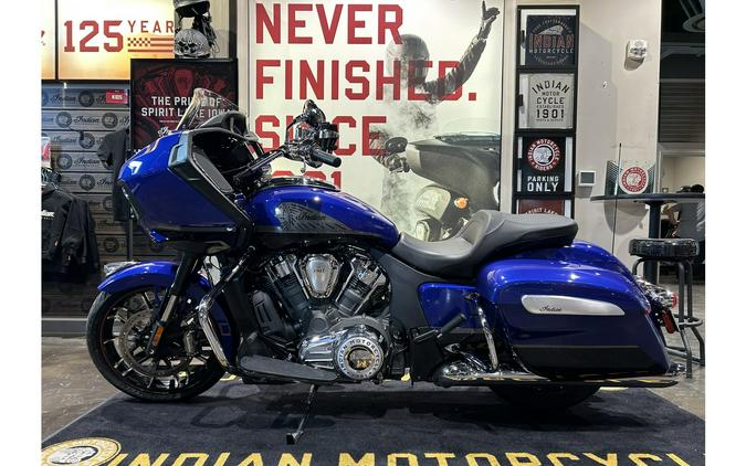 2022 CHALLENGER LIMITED, SPRT BLU/BLK MTLC, 49ST - Indian Motorcycle