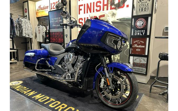 2022 CHALLENGER LIMITED, SPRT BLU/BLK MTLC, 49ST - Indian Motorcycle