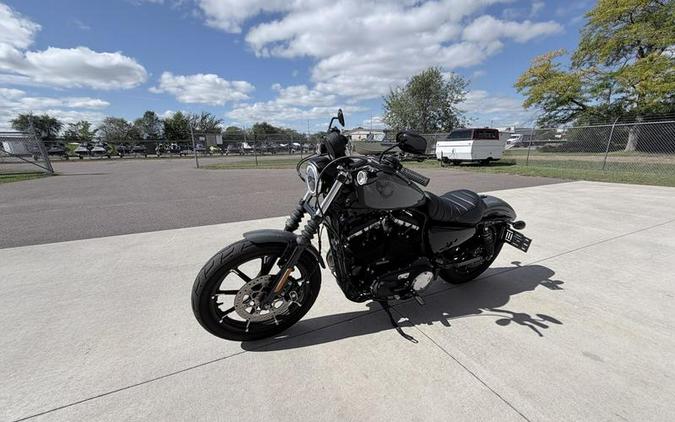 2022 Harley-Davidson® SPORTSTER IRON 883