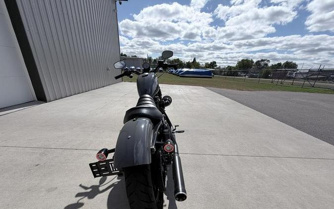 2022 Harley-Davidson® SPORTSTER IRON 883