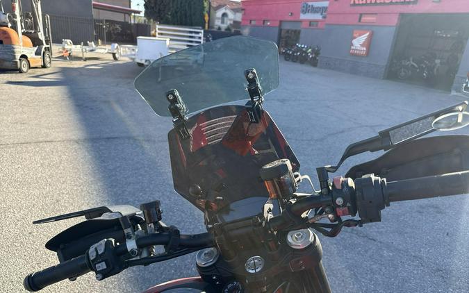 2020 Ducati HYPERMOTARD 950