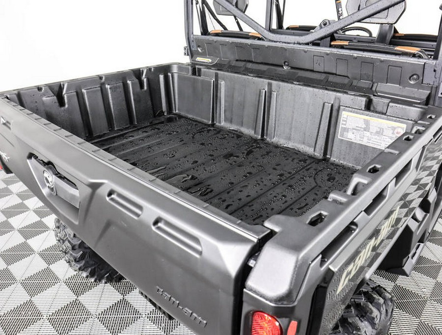 2024 Can-Am® Defender MAX Lone Star HD10