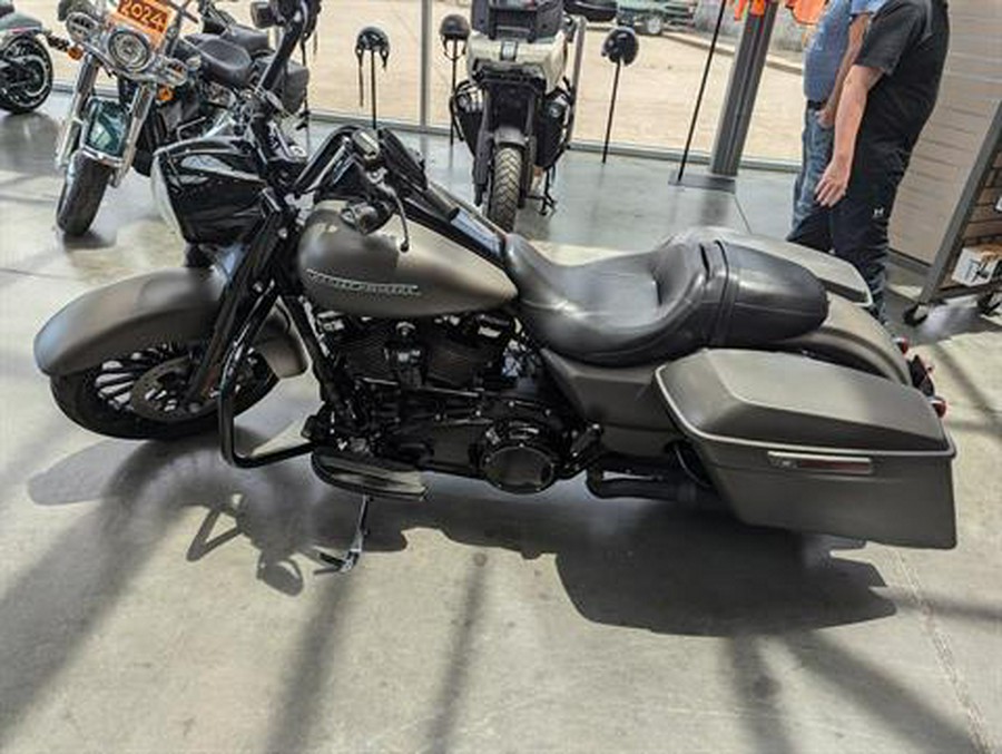 2018 Harley-Davidson FLHR