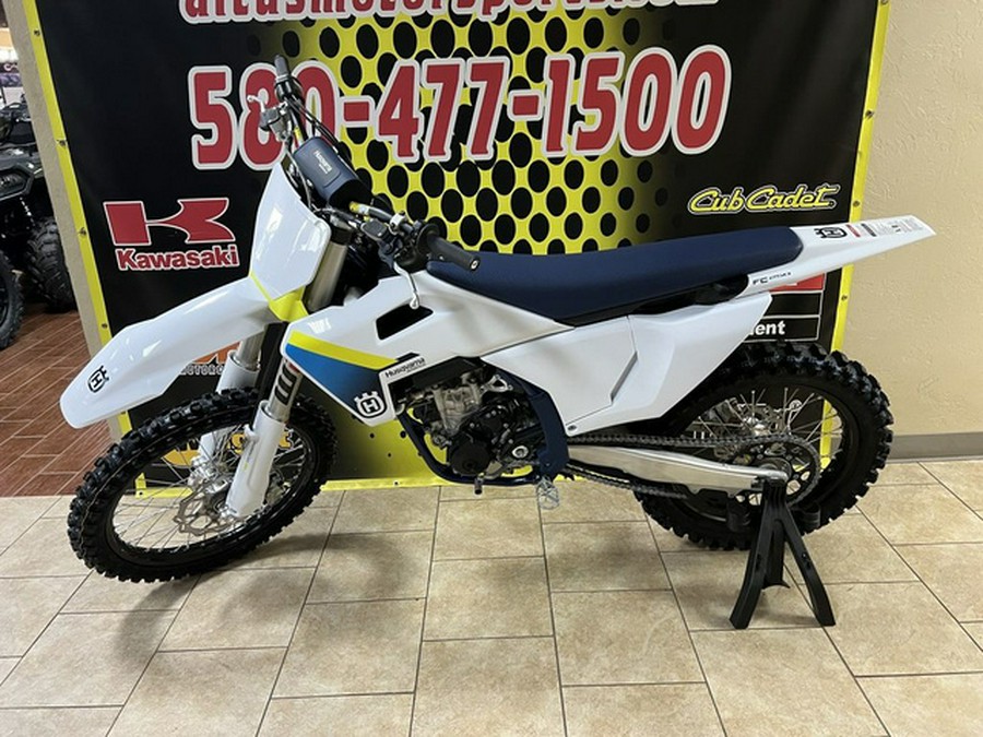 2025 Husqvarna FC 250