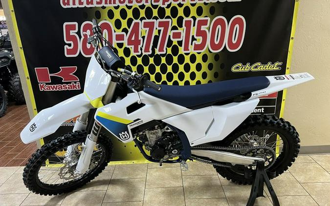 2025 Husqvarna FC 250