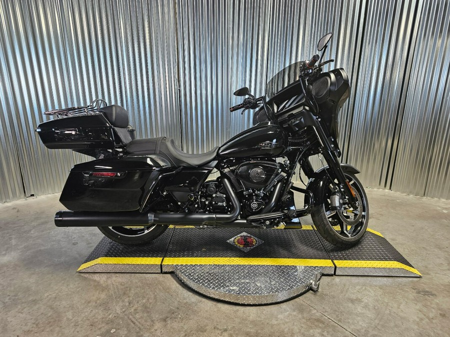 2024 Harley-Davidson Street Glide