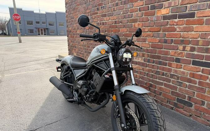 2026 Honda Rebel 300 E-Clutch