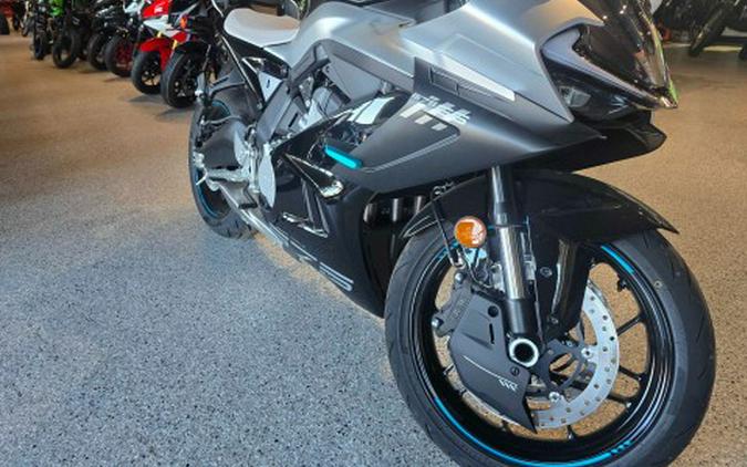 2025 CFMOTO 675SS