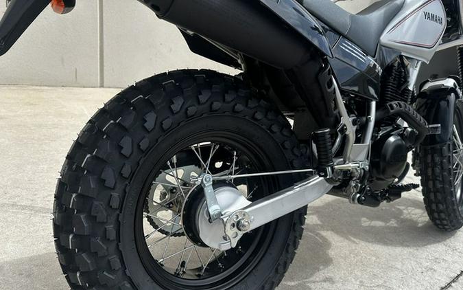 2027 Yamaha TW 200