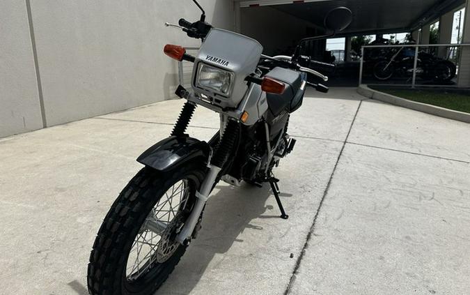 2027 Yamaha TW 200