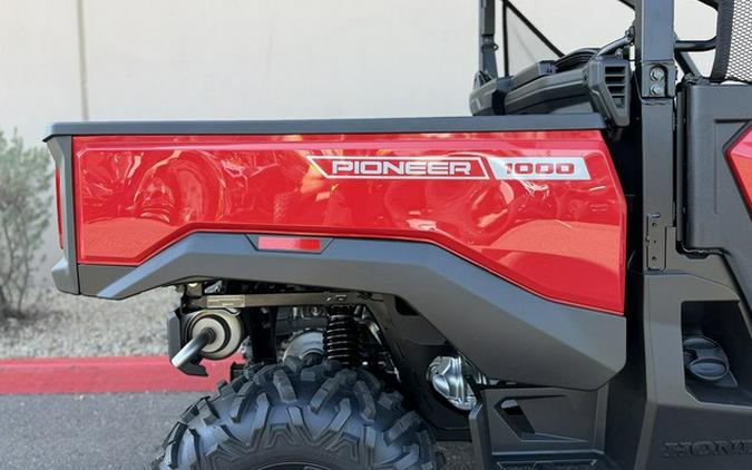2026 Honda Pioneer 1000 Deluxe