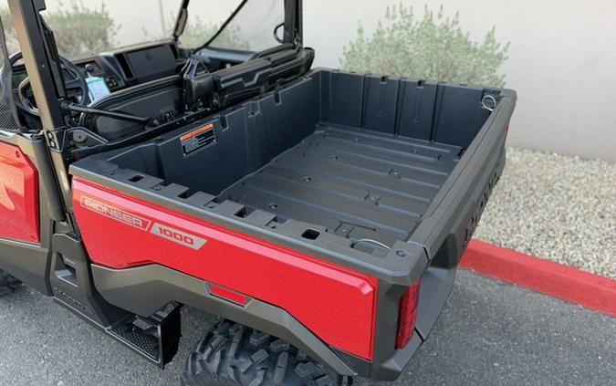 2026 Honda Pioneer 1000 Deluxe