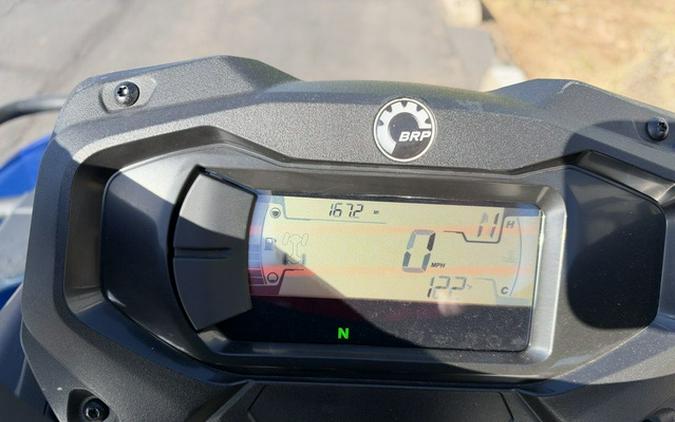 2023 Can-Am Outlander MAX XT 570