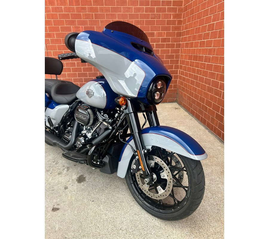 2023 Harley-Davidson FLHXS