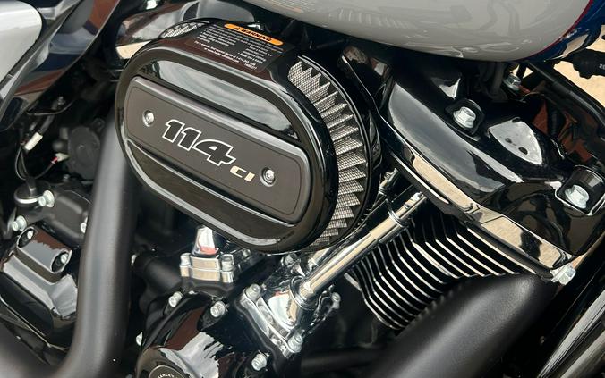 2023 Harley-Davidson FLHXS