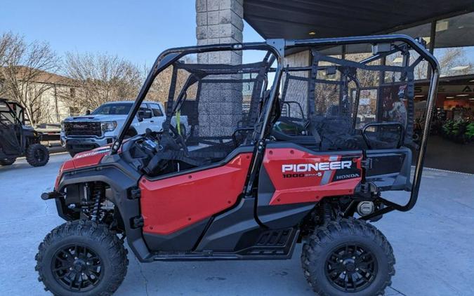 2024 Honda Pioneer 1000-5 Deluxe