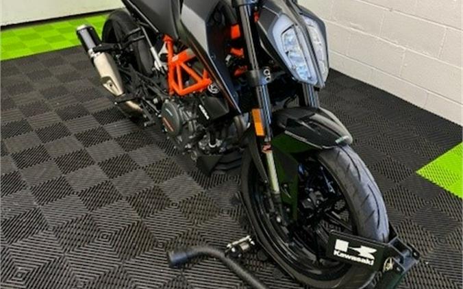 2023 KTM 390 Duke