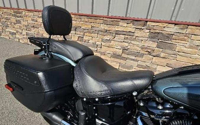 2020 Harley-Davidson® FLHCS - Heritage Classic 114