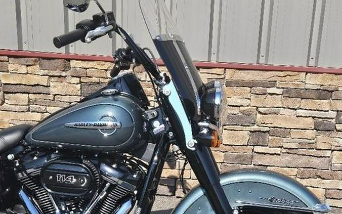 2020 Harley-Davidson® FLHCS - Heritage Classic 114