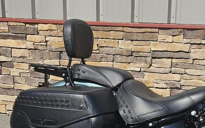 2020 Harley-Davidson® FLHCS - Heritage Classic 114