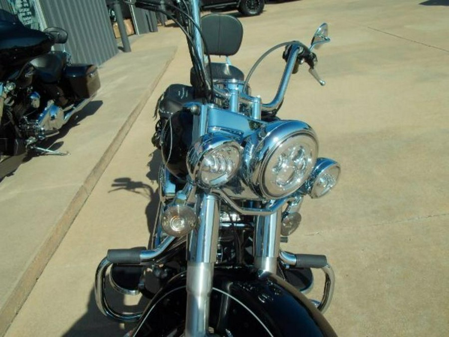 2012 Harley-Davidson® FLSTC - Heritage Softail® Classic