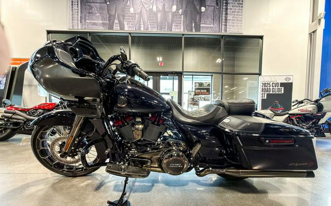 2022 Harley-Davidson FLTRXSE - CVO Road Glide