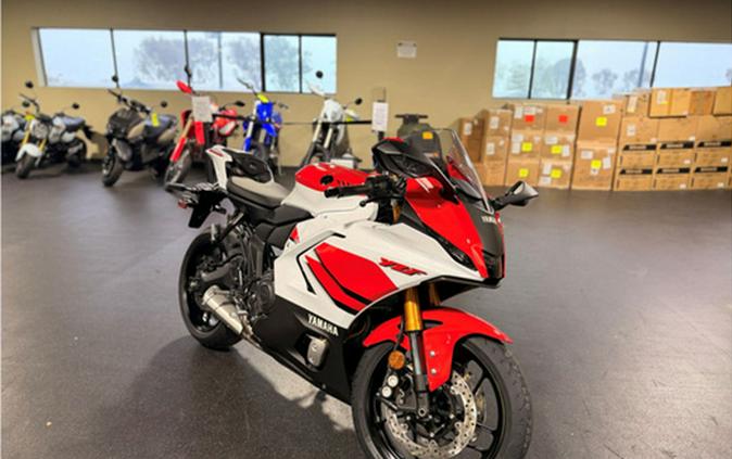 2026 Yamaha YZF R7 70Th Anniversary Edition