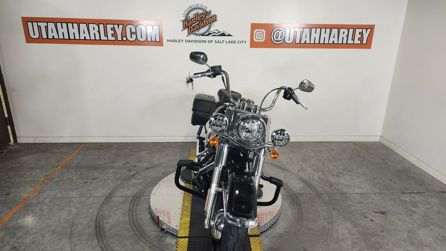 2022 Harley-Davidson Heritage Classic 114