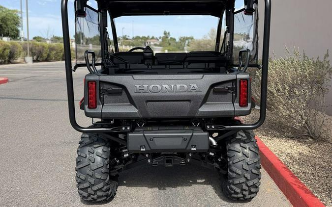 2026 Honda Pioneer 1000-5 Deluxe