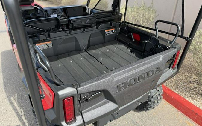 2026 Honda Pioneer 1000-5 Deluxe