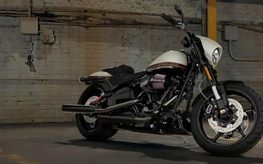 2017 Harley-Davidson CVO Pro Street Breakout