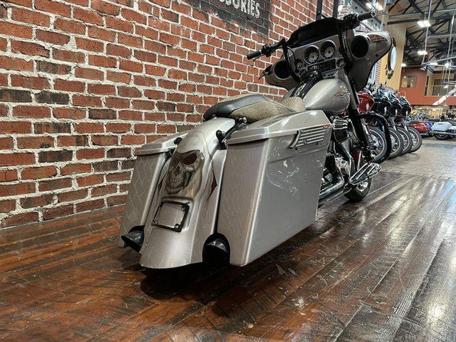 2009 Harley-Davidson Touring FLHX - Street Glide