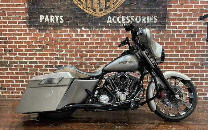 2009 Harley-Davidson Touring FLHX - Street Glide