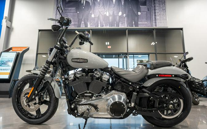 2025 Harley-Davidson Softail FXBB - Street Bob