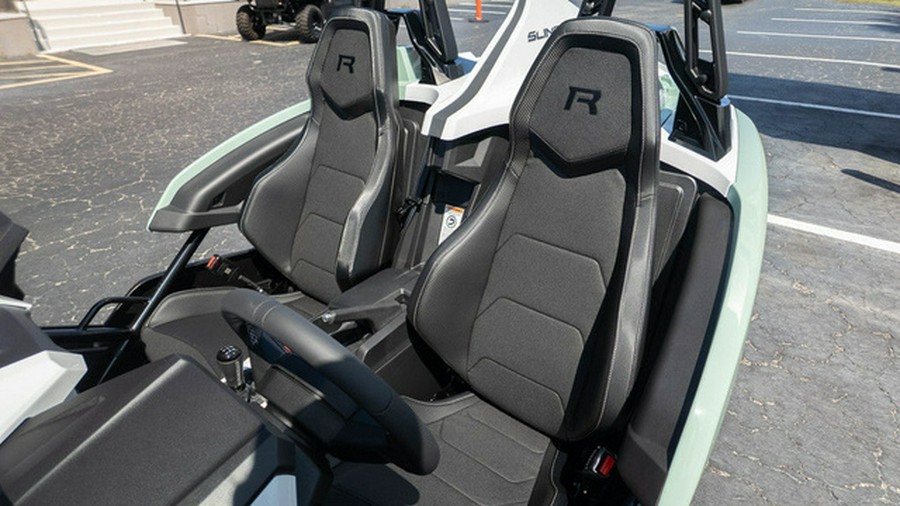 2026 Polaris Slingshot R Manual
