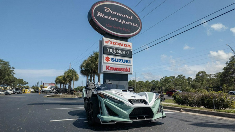 2026 Polaris Slingshot R Manual