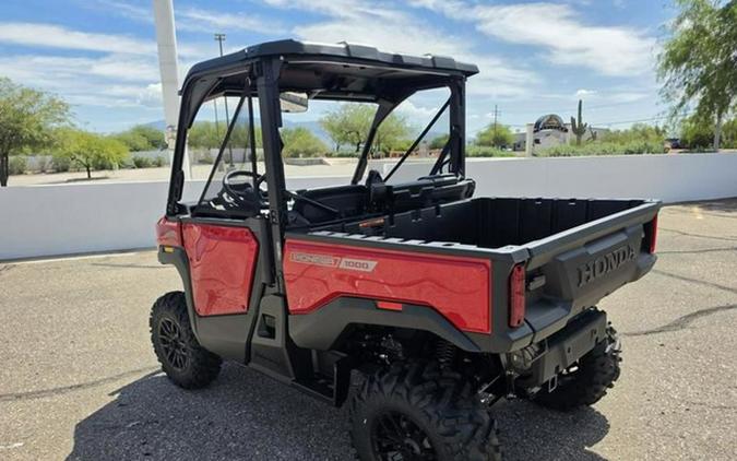 2026 Honda Pioneer 1000 Deluxe