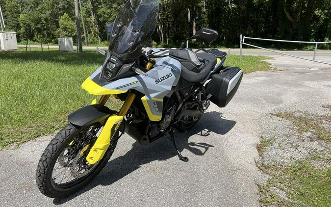 2023 Suzuki V-Strom 800DE