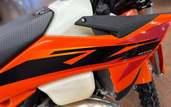 2025 KTM 125 XC