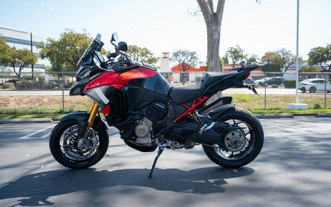 2025 Ducati Multistrada V4 Pikes Peak