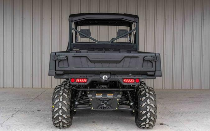 2024 Can-Am Defender 6X6 XT HD10