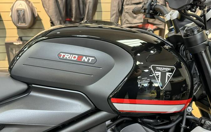 2024 Triumph Trident 660 Sapphire Black