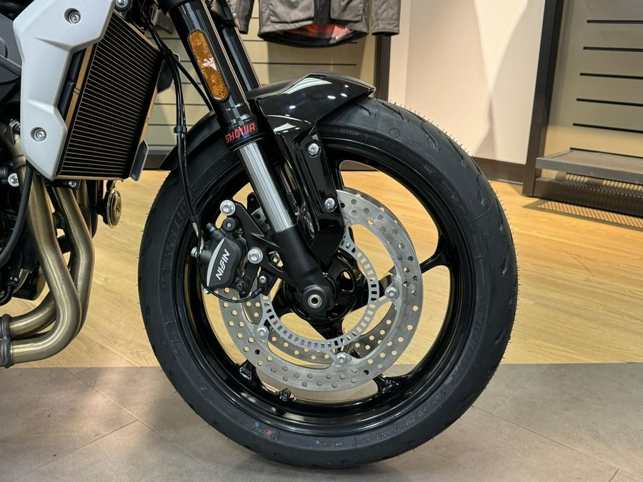 2024 Triumph Trident 660 Sapphire Black