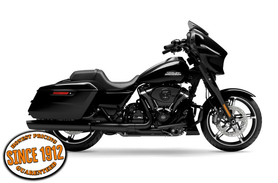 2024 Harley-Davidson Street Glide® Vivid Black - Black Finish