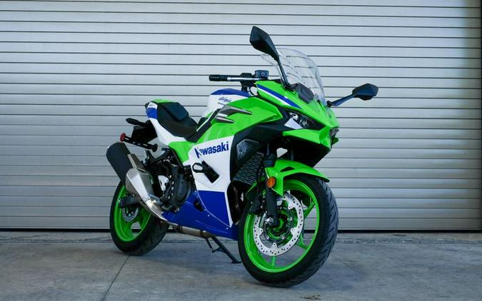 New 2024 KAWASAKI NINJA 500 SE 40TH ANNIVERSARY EDITION LIME GREENPEARL CRYSTAL WHITEBLUE