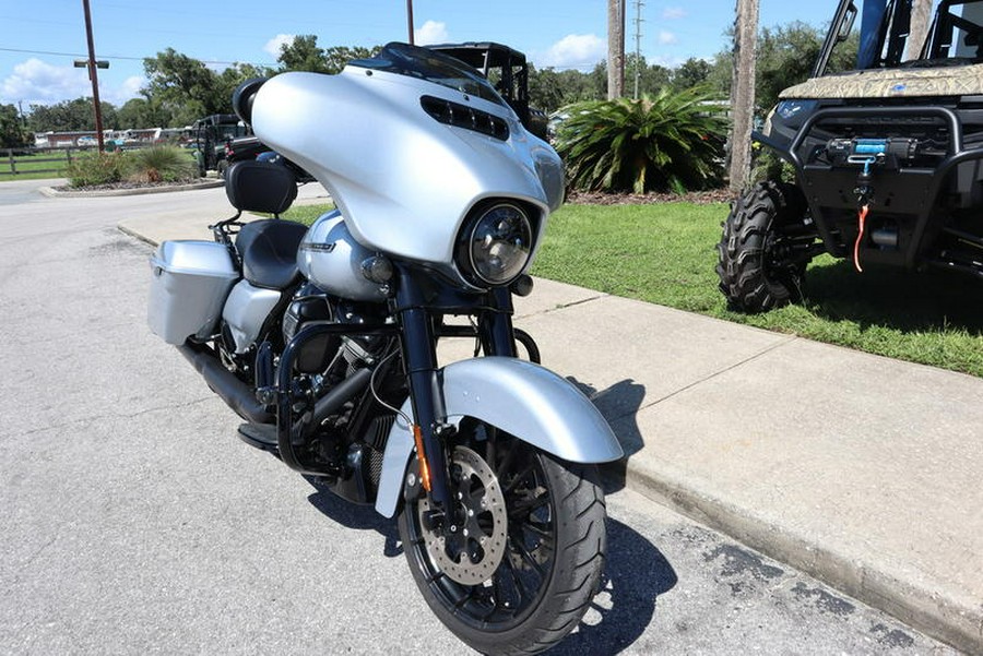 2019 Harley-Davidson® FLHXS - Street Glide® Special