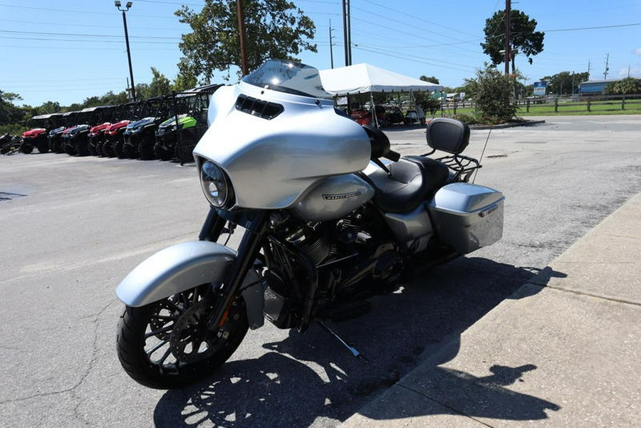 2019 Harley-Davidson® FLHXS - Street Glide® Special